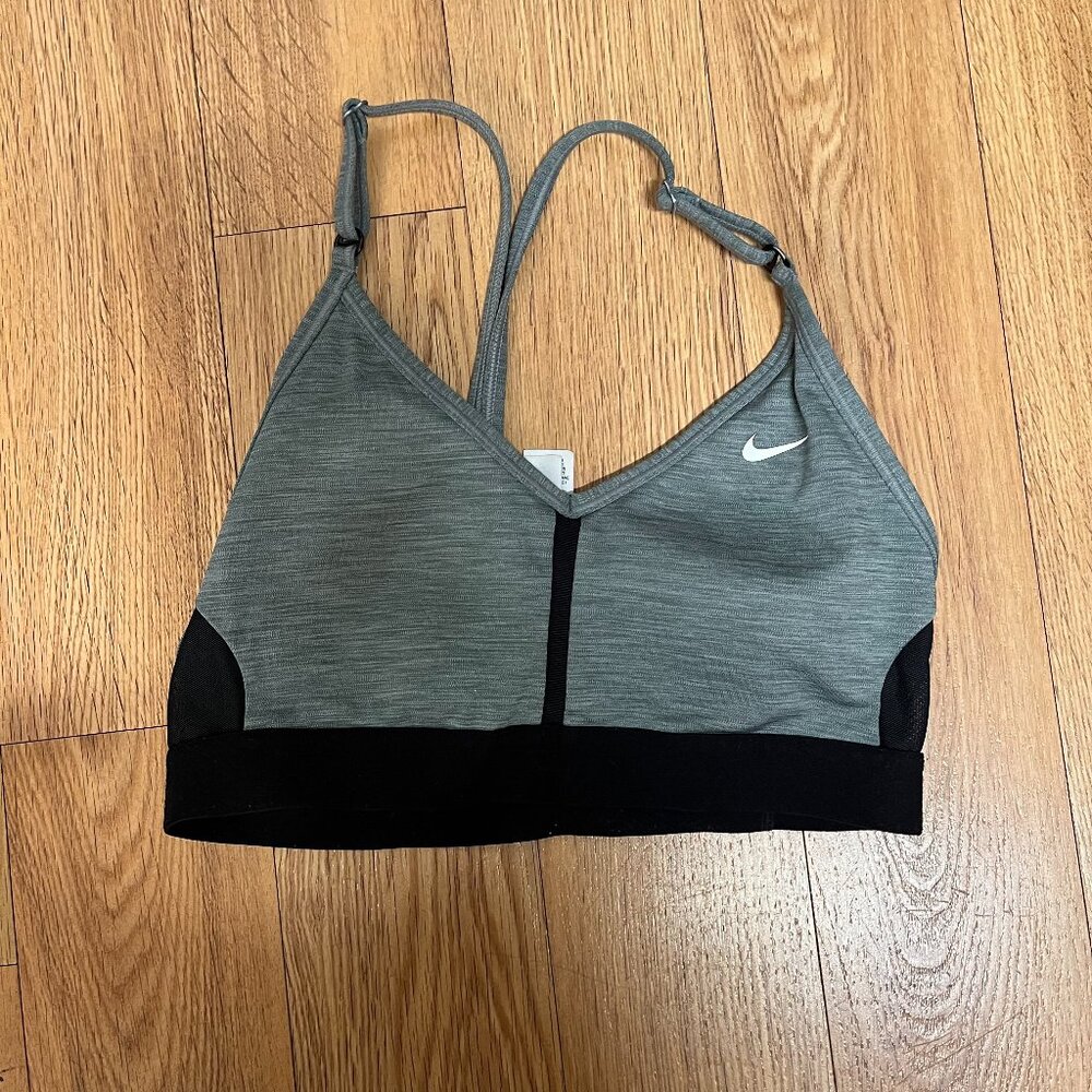 Nike Indy Women's Light-Support Padded V-Neck Sports Bra, Green Color, Size S